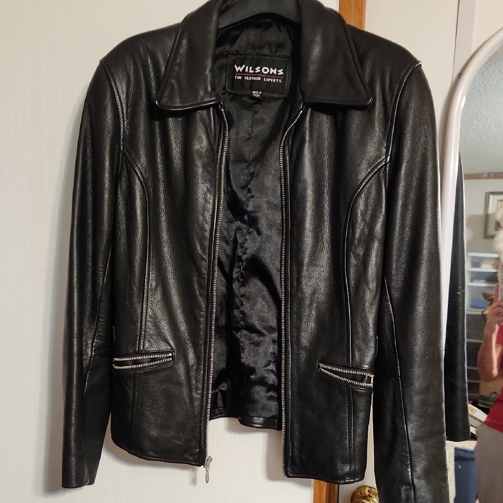 Wilson Black Leather Jacket Classic Fitted Design